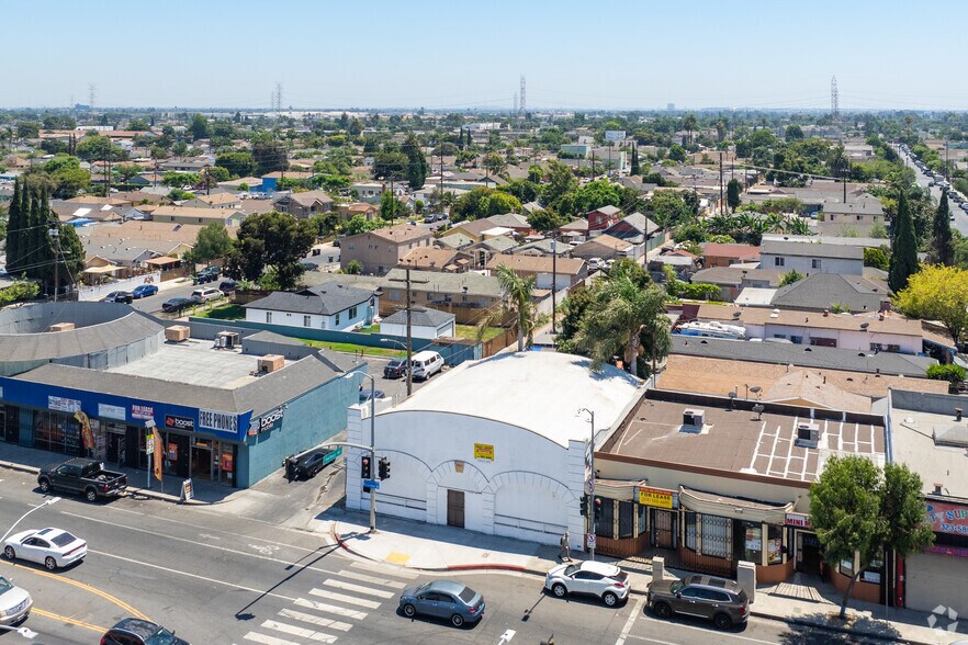 More Photos Of 1808 Firestone Blvd, Los Angeles Light Distribution For Sale