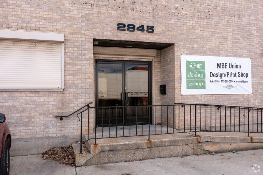 More Photos Of 2845 W 48th Pl, Chicago Warehouse For Lease
