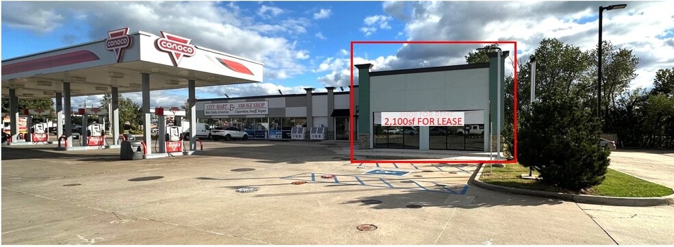 Primary Photo Of 900 W Edmond Rd, Edmond Convenience Store For Lease