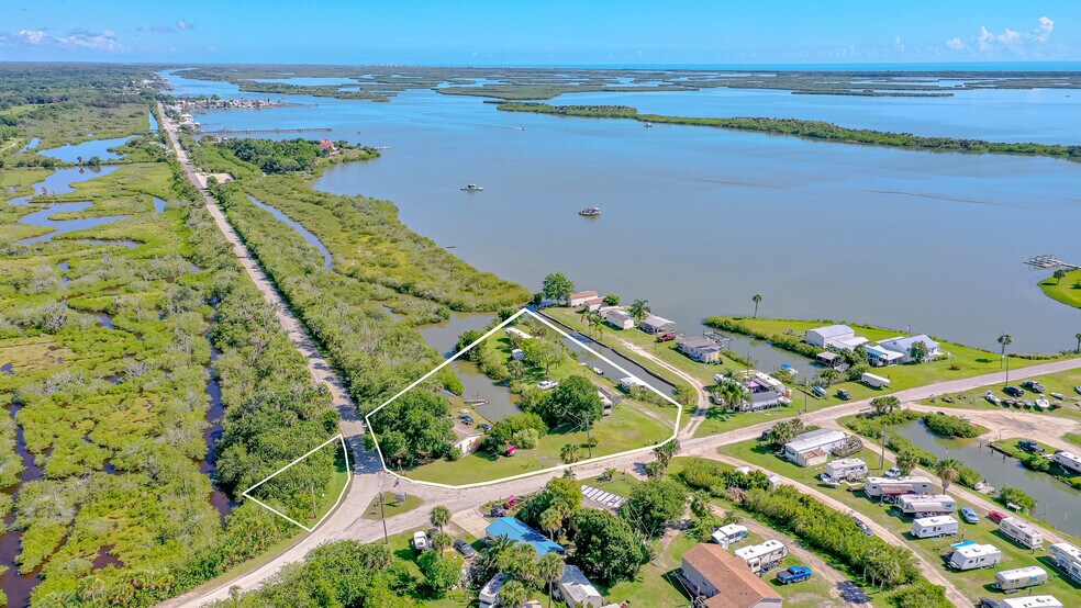 More Photos Of 416 E. Halifax Ave., Oak Hill Land For Sale