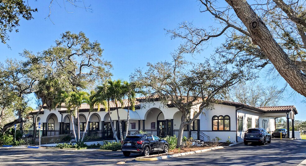 More Photos Of 540-550 Bay Isles Rd, Longboat Key Medical For Lease
