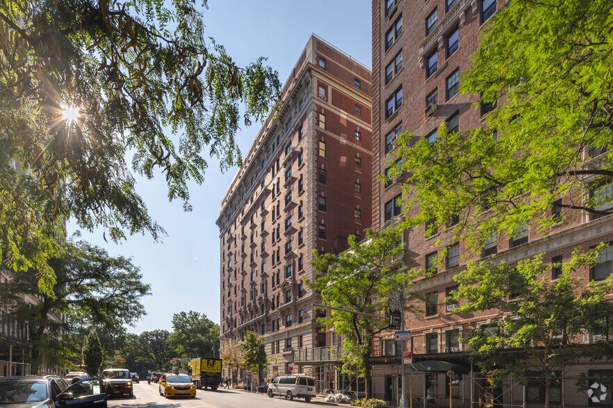 More Photos Of 257- Central Park W, New York Apartments For Lease