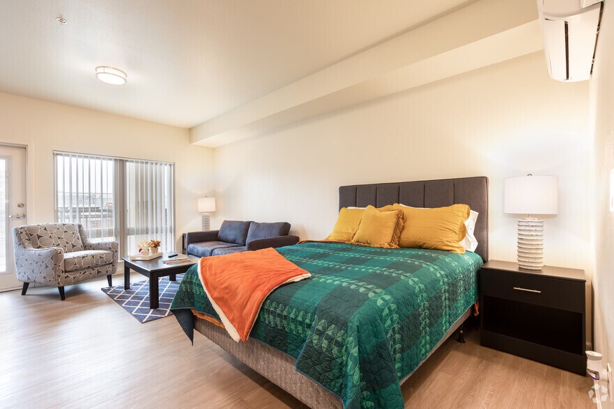 More Photos Of 2100-2200 Nevin Ave, Richmond Apartments For Lease