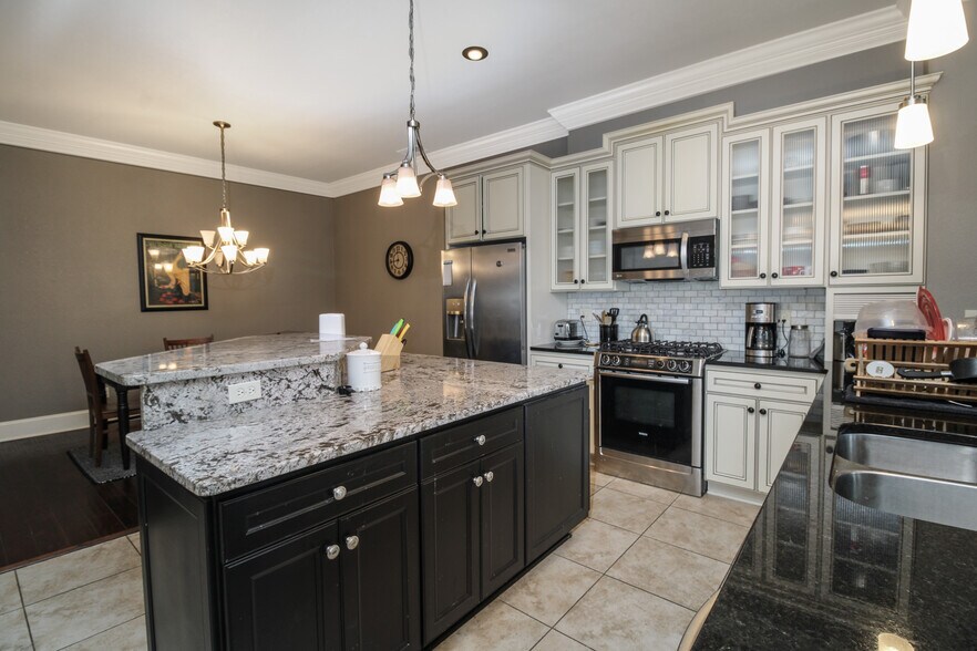 More Photos Of , Marietta General Retail For Sale