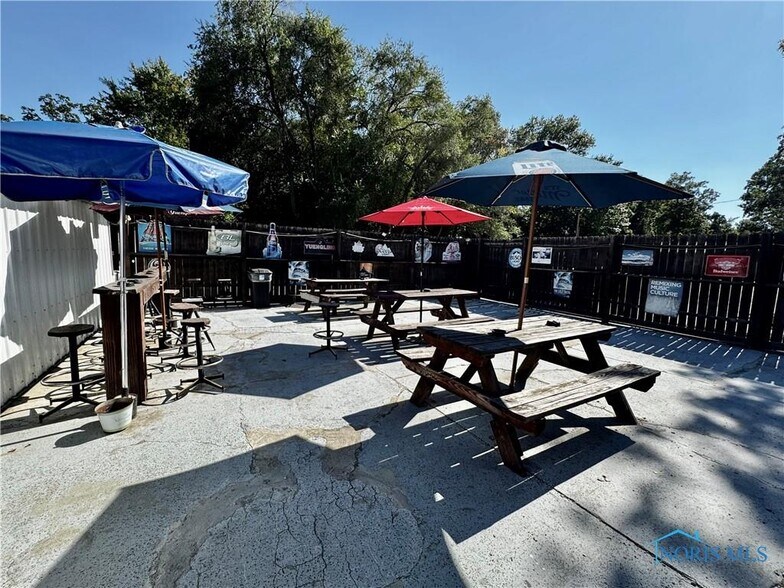 More Photos Of 14475 Power Dam Rd, Defiance Sports And Entertainment For Sale