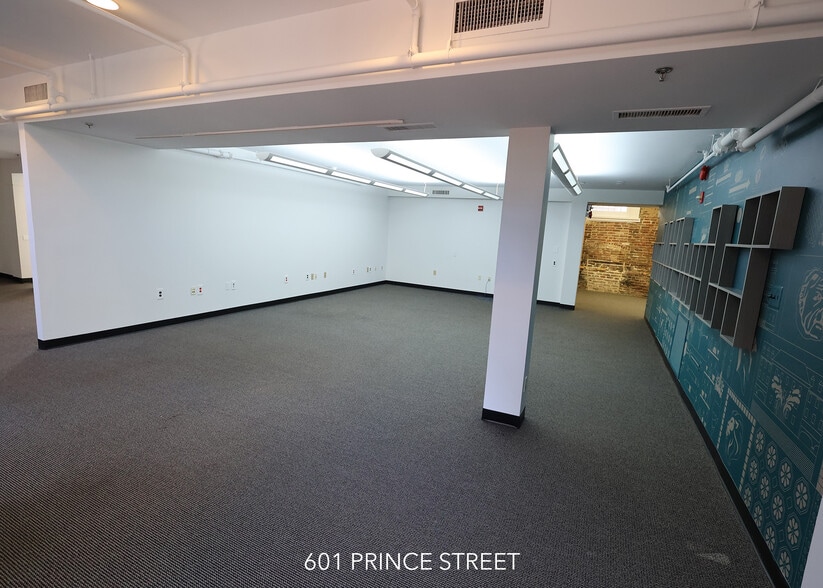 More Photos Of 601 Prince St, Alexandria Office For Sale