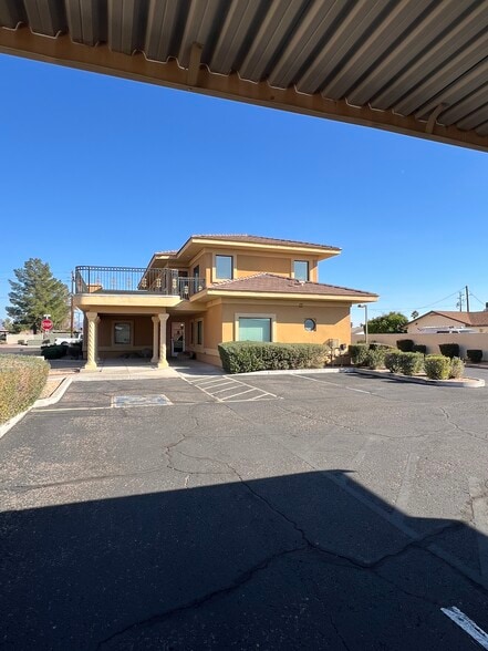 More Photos Of 16448 N 40th St, Phoenix Loft Creative Space For Sale