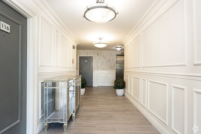 More Photos Of 8560 W Olympic Blvd, Los Angeles Apartments For Sale