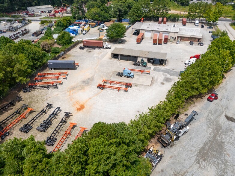 More Photos Of 7200 Bishop Rd, Austell Warehouse For Lease