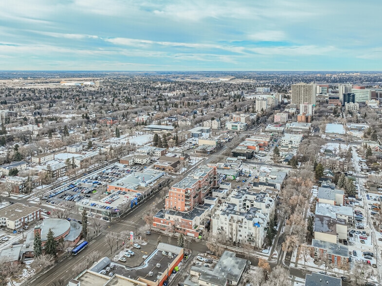 More Photos Of 10736 82nd Ave NW, Edmonton Apartments For Lease