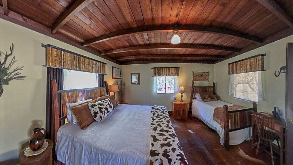 More Photos Of 4190 Dragoon Rd, Dragoon Hotel For Sale