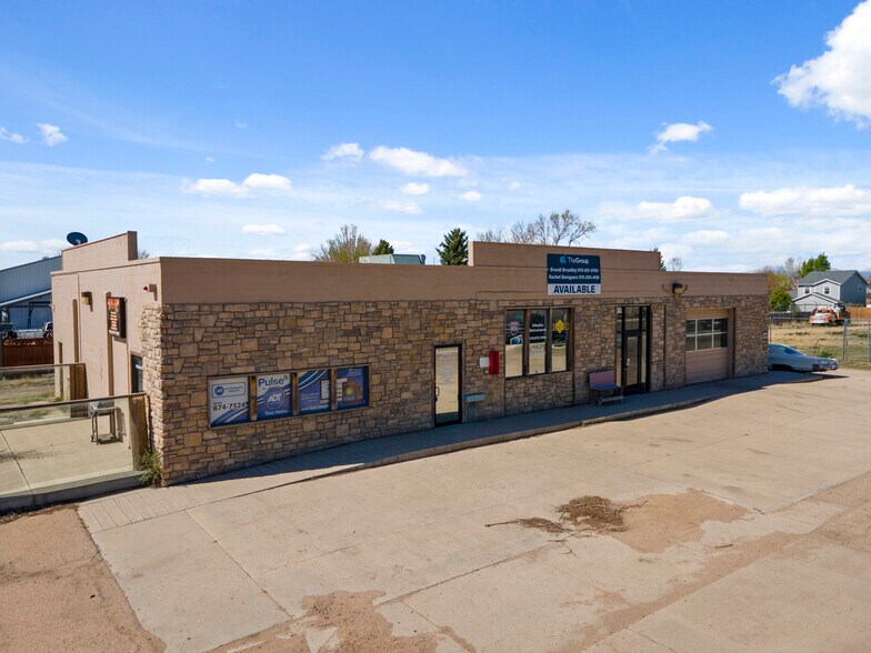 More Photos Of 106 W 4th St, Severance Warehouse For Sale