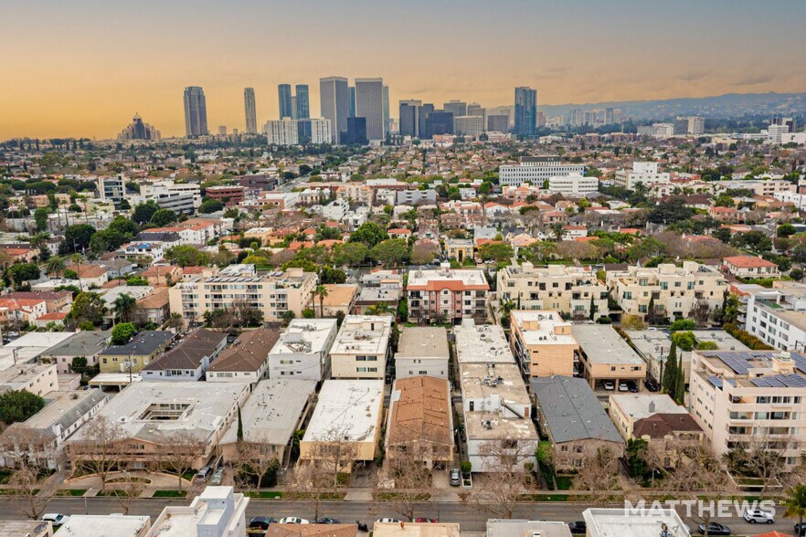 More Photos Of 337 S Rexford Dr, Beverly Hills Apartments For Sale