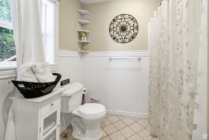 More Photos Of 310 N Main St, Monroe Hotel For Sale