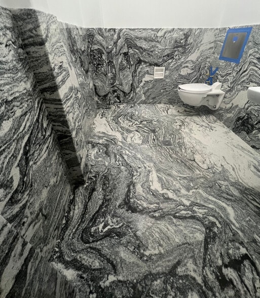 More Photos Of 3516 Sacramento St, San Francisco Storefront Retail Office For Lease