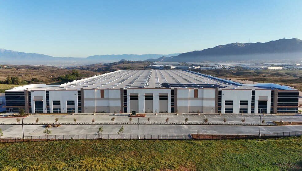 More Photos Of 1304 E Alessandro Blvd, Riverside Distribution For Sale