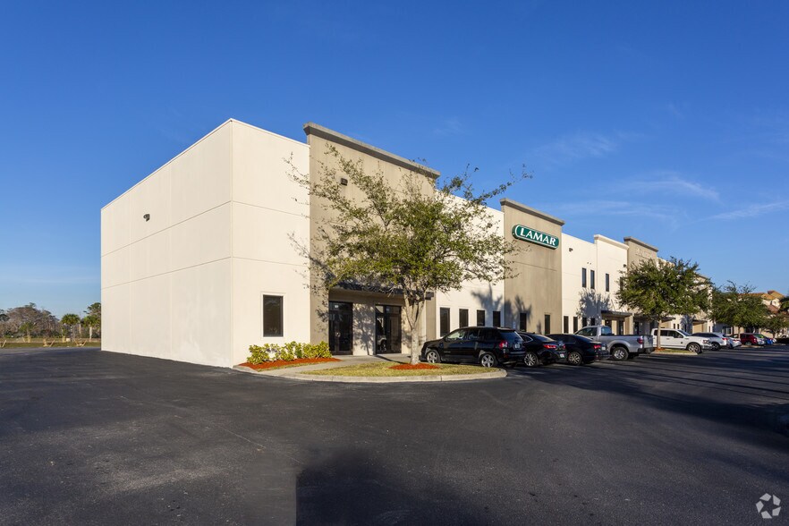 More Photos Of 14580 Global Pkwy, Fort Myers Distribution For Lease