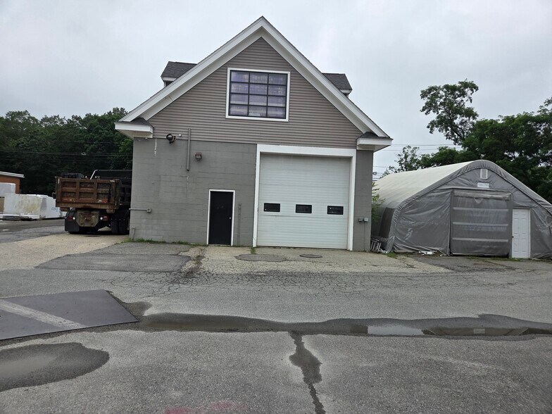 Primary Photo Of 50 Union Ave, Sudbury Warehouse For Lease