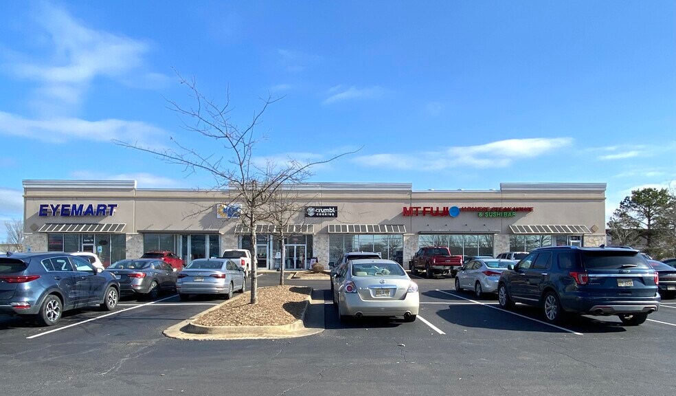 More Photos Of 3978 N Gloster St, Tupelo Storefront For Lease