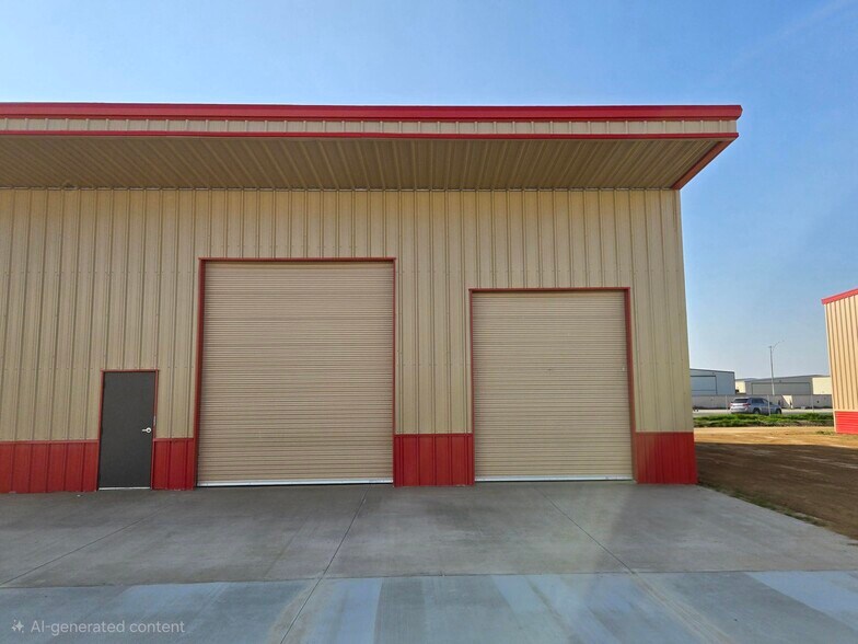 More Photos Of 5240 Doolittle Ave, Shafter Manufacturing For Lease