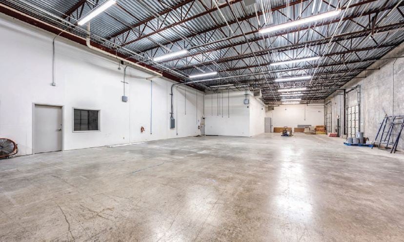 More Photos Of 5563 De Zavala Rd, San Antonio Light Distribution For Lease