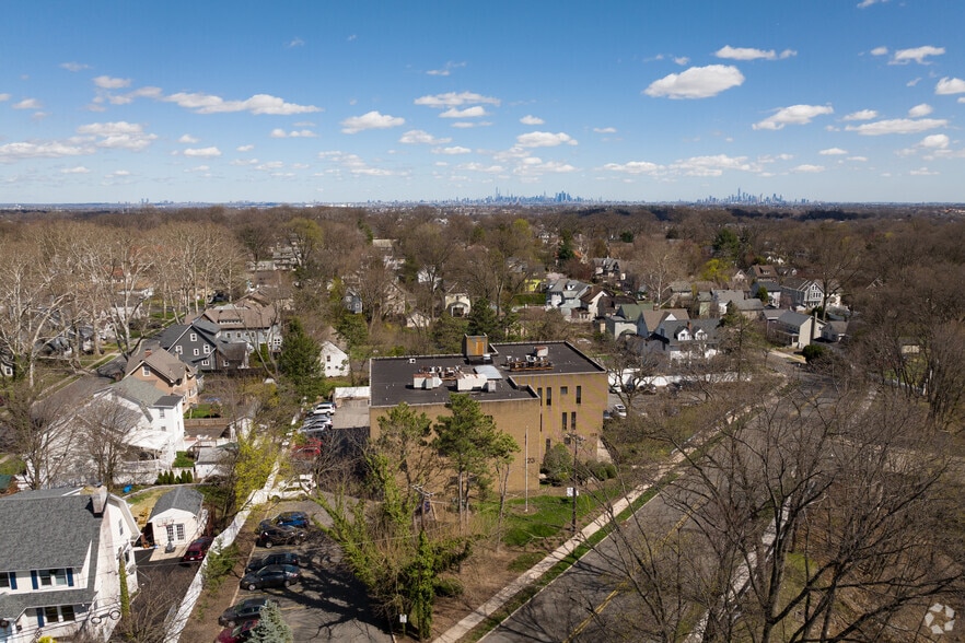 More Photos Of 123 Highland Ave, Glen Ridge Medical For Sale