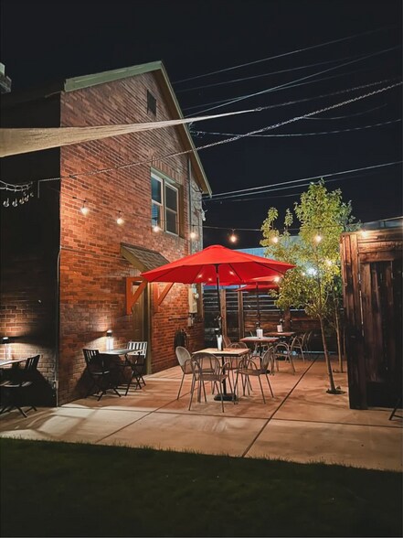 More Photos Of 725 S Center St, Reno Restaurant For Lease