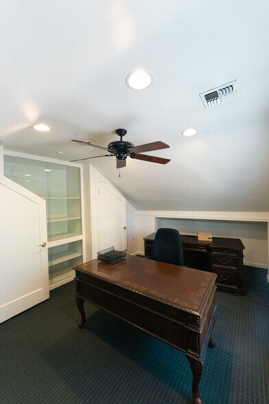 More Photos Of 5371 Kietzke Ln, Reno Office For Sale