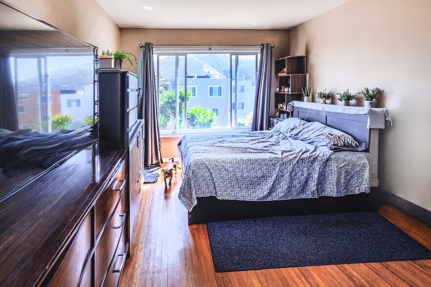 More Photos Of 725-731 Hillside blvd, Daly City Apartments For Sale