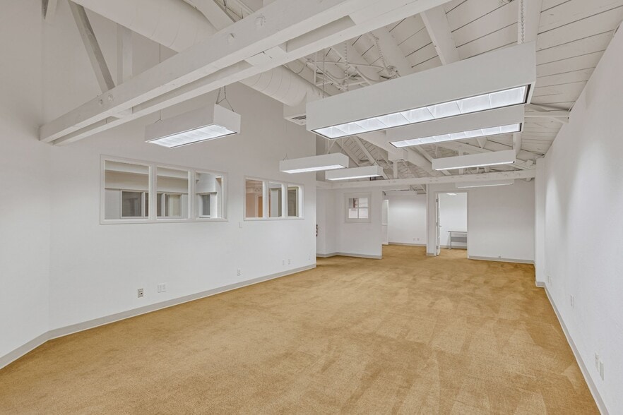 More Photos Of 220 4th St, Oakland Office For Lease