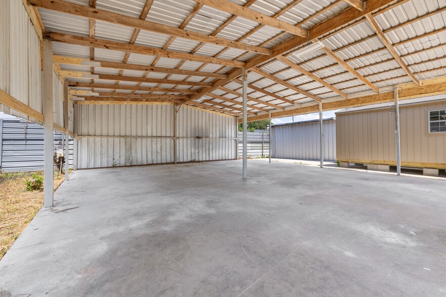 More Photos Of 1929 Havner Ln, Houston Warehouse For Sale