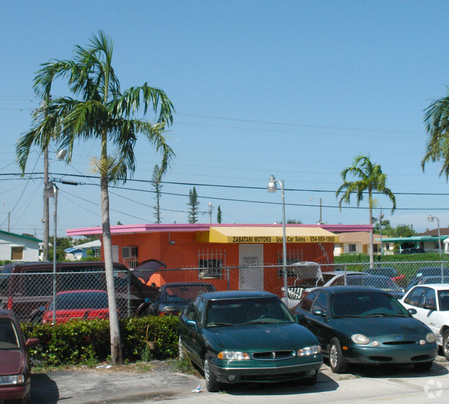 Primary Photo Of 4601 Hallandale Beach Blvd, Hollywood Freestanding For Sale