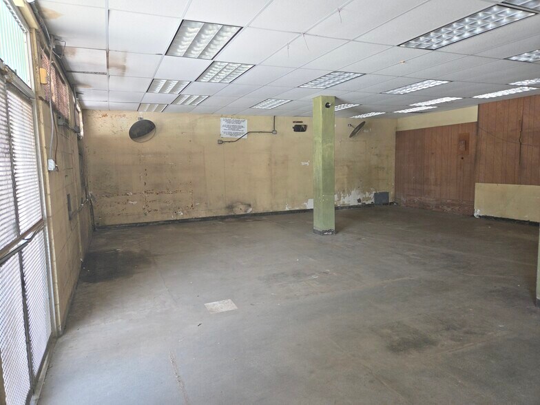 More Photos Of 41-867 Kalanianaole Hwy, Waimanalo Freestanding For Sale