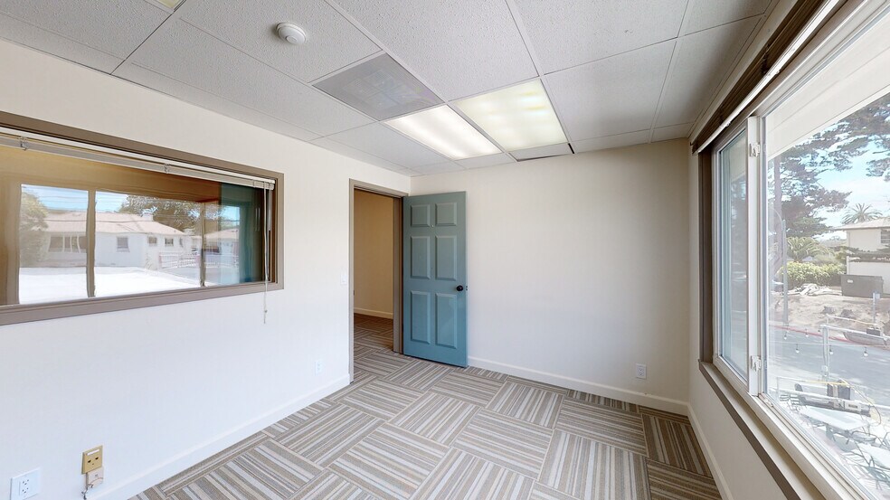 More Photos Of 700 Cass St, Monterey Office For Lease