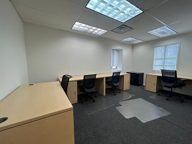 More Photos Of 256 US 1, Edison Office For Lease