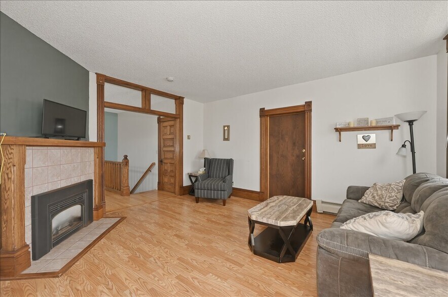More Photos Of 1727 E Superior St, Duluth Multifamily For Sale
