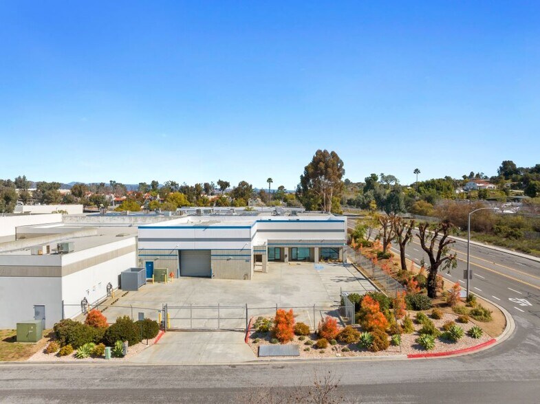 More Photos Of 293 Venture St, San Marcos Manufacturing For Lease