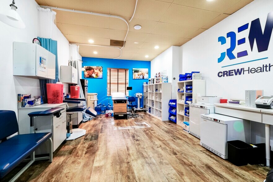 More Photos Of 8601 Commodity Cir, Orlando Loft Creative Space For Sale