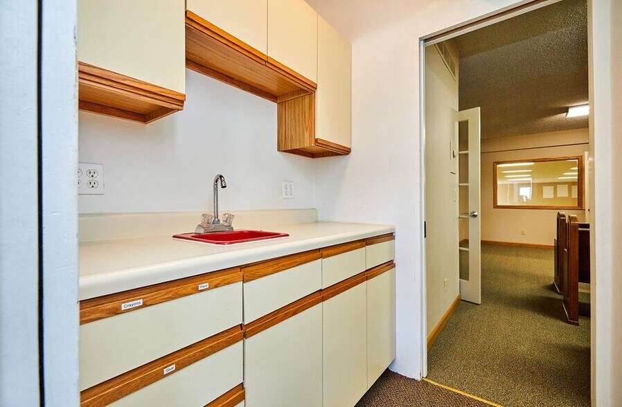 More Photos Of 22952 141st Dr, Bouton Religious Facility For Sale