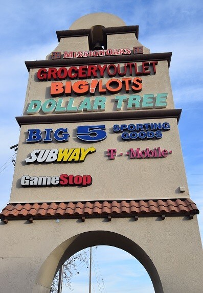 More Photos Of 2040 El Camino Real, Atascadero General Retail For Lease