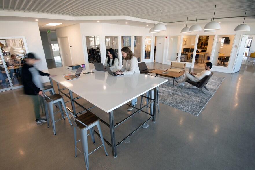 More Photos Of 1 International Ct, Broomfield Office For Sale