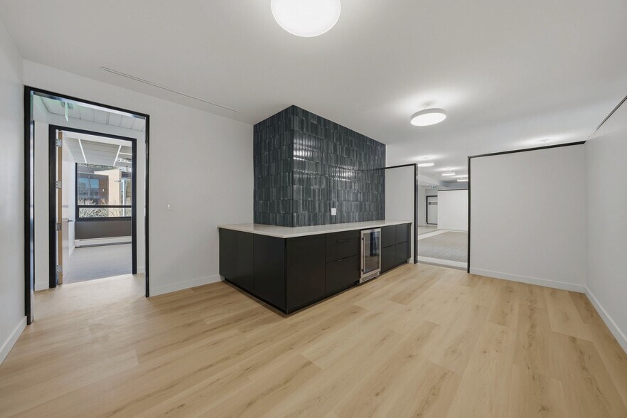 More Photos Of 355 Main St, Armonk Unknown For Lease