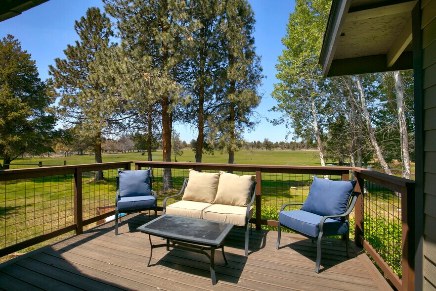 More Photos Of 61212 Obernolte Rd, Bend Specialty For Sale