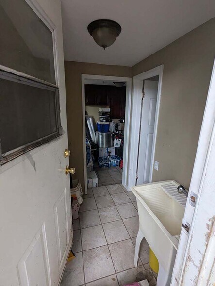 More Photos Of 4790 Academy St, Los Angeles Apartments For Sale