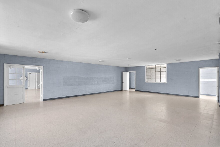 More Photos Of 5412 Annapolis Rd, Bladensburg Religious Facility For Sale