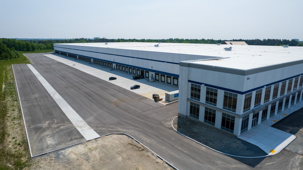 More Photos Of 1565 Thornton Rd N, Oshawa Distribution For Lease