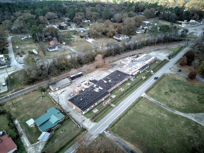 More Photos Of 148 Cason Rd, Cedartown Flex For Sale