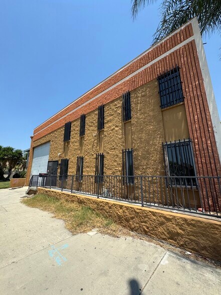 More Photos Of 2702 Seaman Ave, El Monte Warehouse For Lease