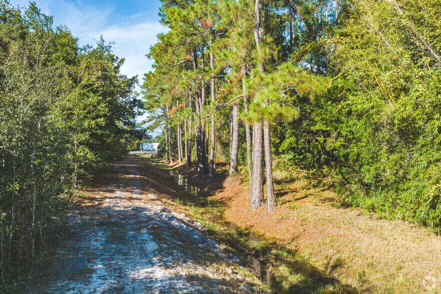 More Photos Of 5425 Gulf Breeze Pky, Gulf Breeze Land For Sale