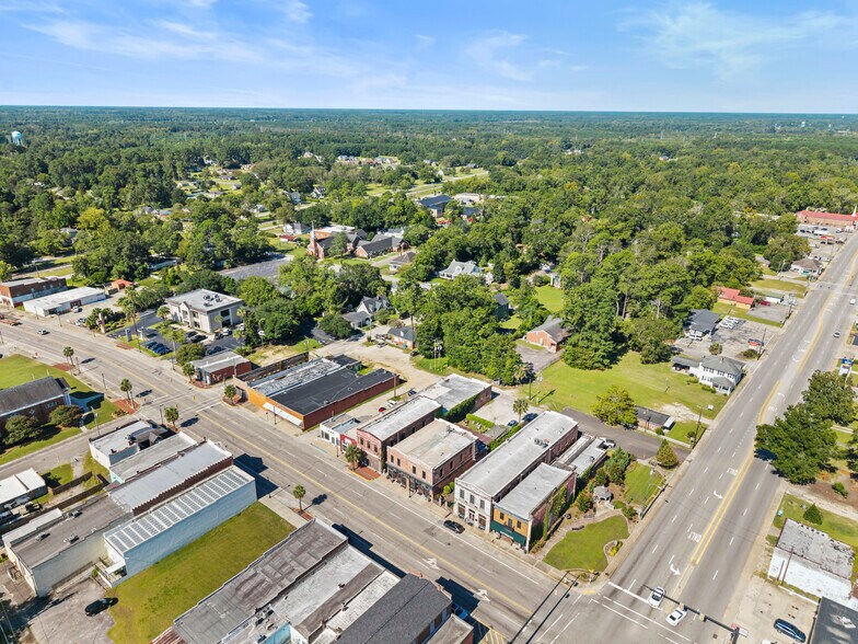More Photos Of 219-221 N Parler Ave, Saint George Restaurant For Sale